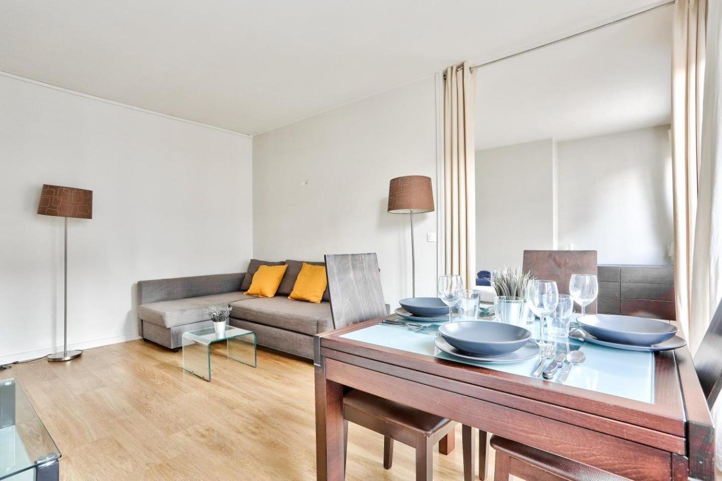 Appartement Quartier Tour Eiffel Parc Du Champ-De-Mars Paris Exteriör bild